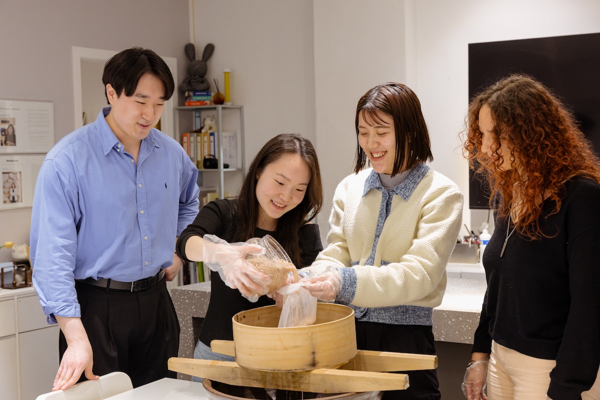 Brew traditional Makgeolli with a local brewer