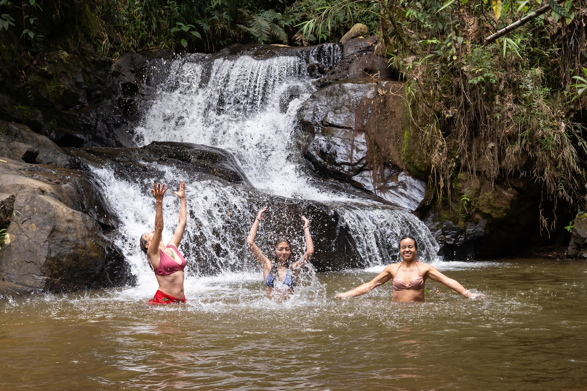 Walk with your senses: the water route