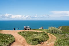 Sintra Off-Road num Jeep descapotável