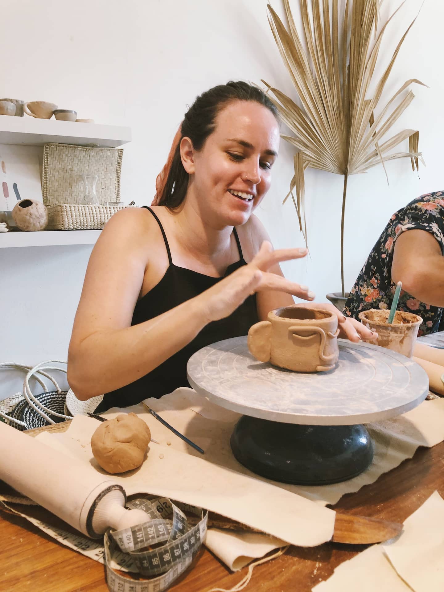 woman making pottery during. aTulum pottery class