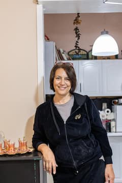 Prepara platos griegos para celebrar