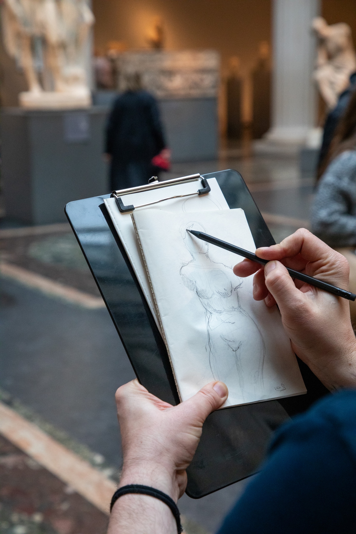 Receiving Draw Sketch masterpieces at the Met · ★5.0