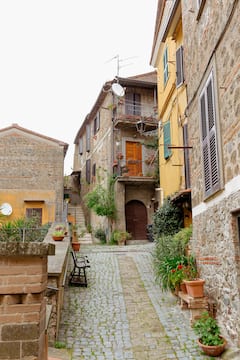 Escursione di mezza giornata ai Castelli Romani
