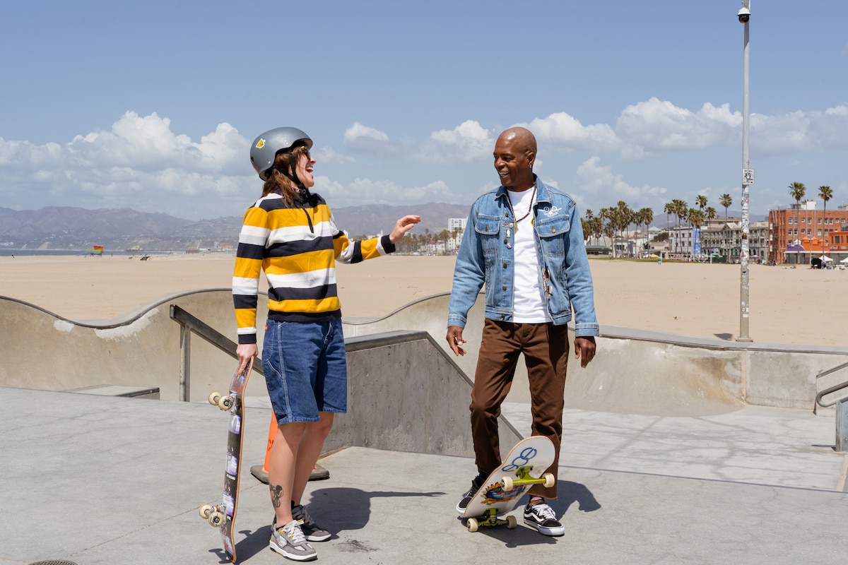 Learn to skateboard in Venice with a Z-Boy