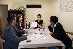 Degustación de vinos portugueses en una casa de Lisboa