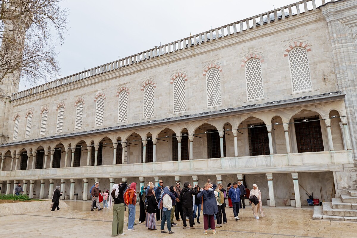Small Group Istanbul Old City Tour · ☆4.97