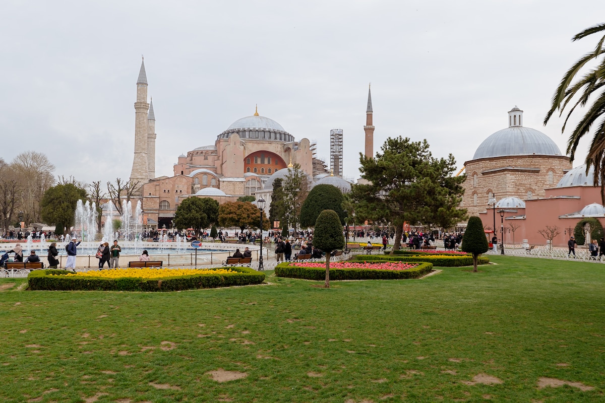 Small Group Istanbul Old City Tour · ☆4.96
