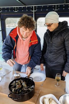 Taste oysters and mussels with wine in Pelješac