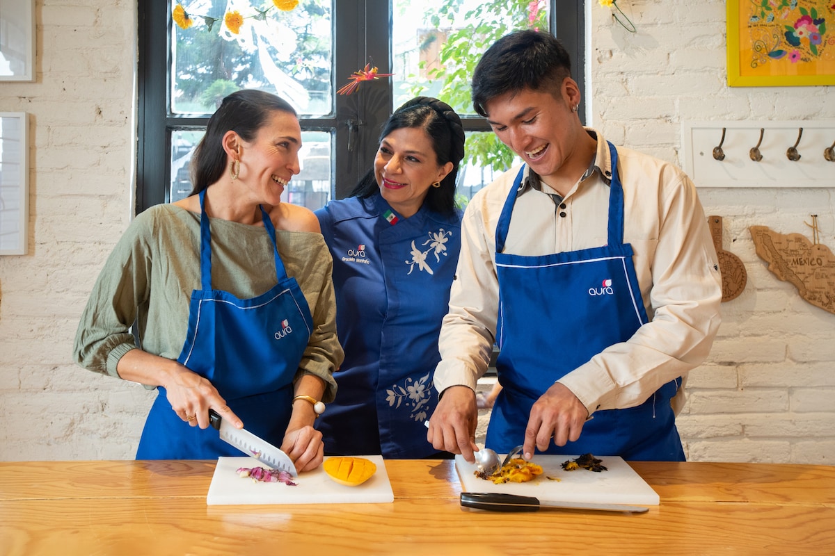 Whip up a 4-course vegan Mexican feast