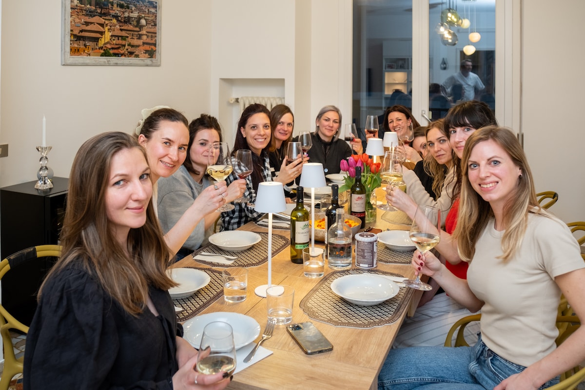 3 kind of pasta, Unlimited wine tasting, tiramisu