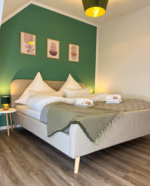 Home Inn Apartments - 202