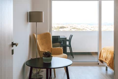 Top Airbnb: Sea View Baleal, Peniche, surf, mar & família, T2 em Ferrel