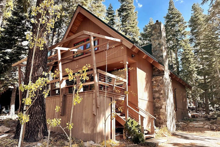 Manzanita Grove Cabin- Walk To Beach & Forest - Lake Tahoe