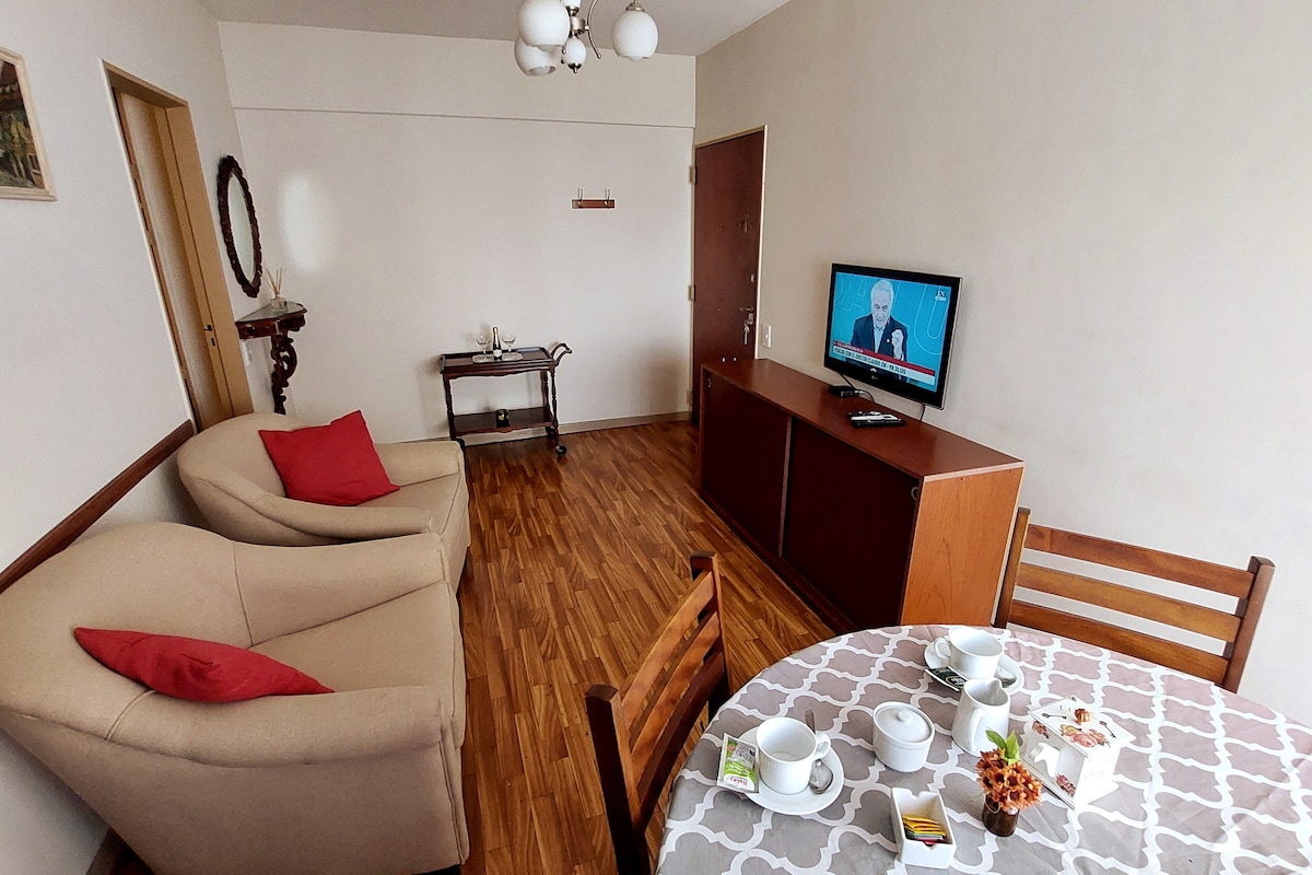 Propiedad de Airbnb exitosa: Two-bedroom apartment in Martínez next to Unicenter and Otro Mundo en Partido De San Isidro
