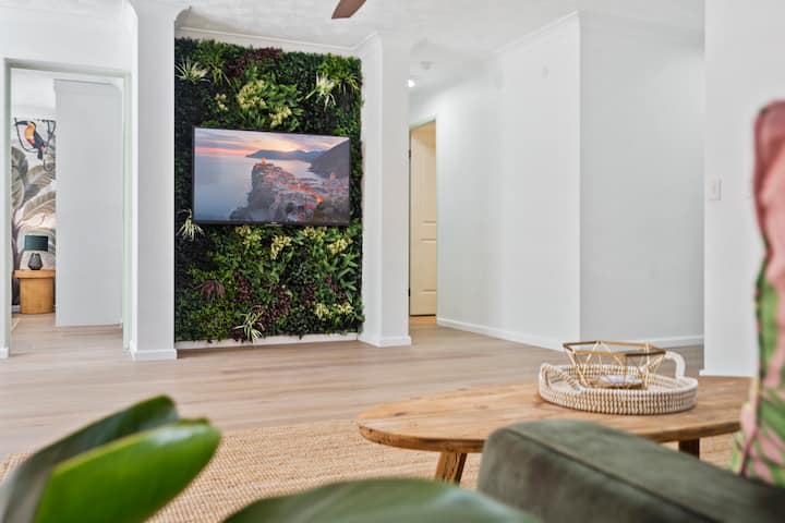 Burleigh Botanical - Best Location, Pool + Parking - Tweed Heads