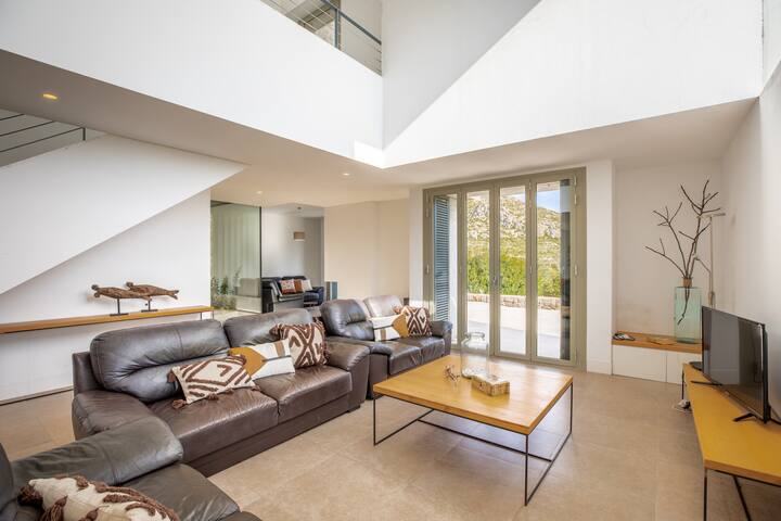 “NEW” Villa Sa Talaia – Port de Pollenca gallery image 3