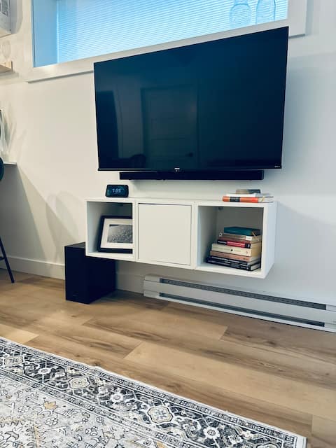 Popular Airbnb listing: Lovely 2-Bedroom in West End in North End