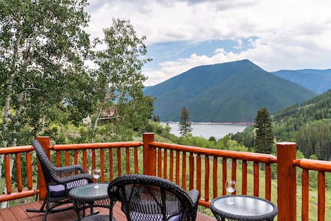 Log Home w/ Stunning Views Hiking Fishing Paradise