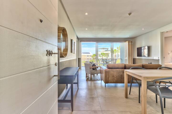 Carradale 202 – Waterfront Village gallery image 2