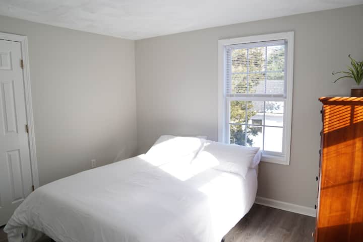 Spavaća soba br. 6 - bračni krevet (160x