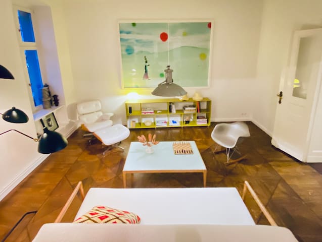 125 sqm Artist Studio in Mitte – unique space