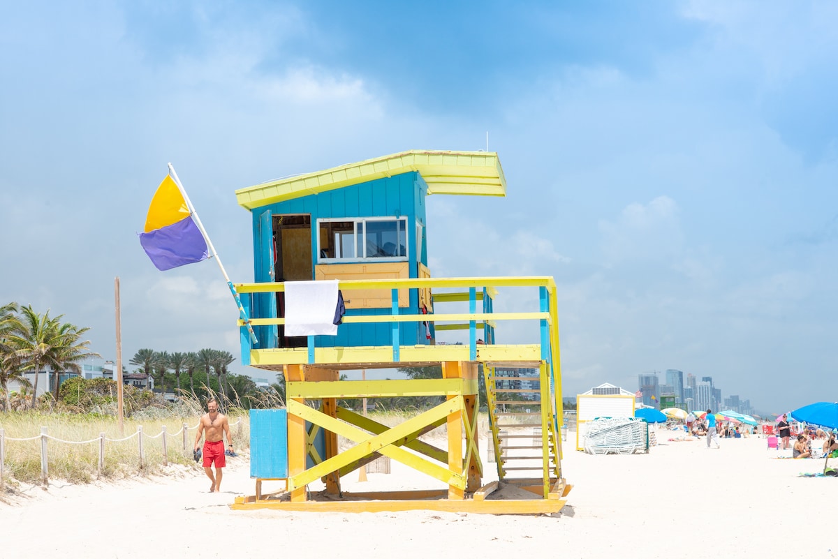 King Size Bed, Near The Beach