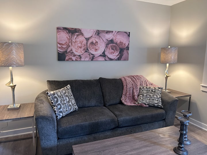 S Canton 4 Bed - Extended Stay - Canton, GA