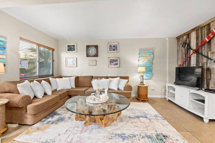 MB Large Private Patio – BBQ gallery image 3