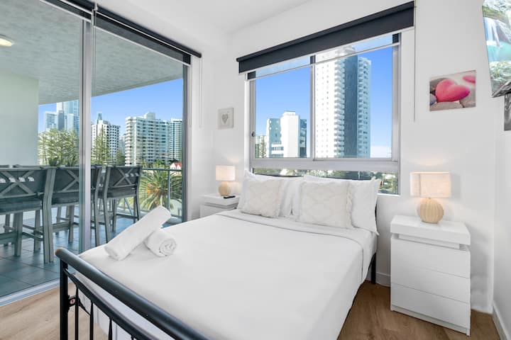 Spálňa 2 - 1 veľká manželská posteľ