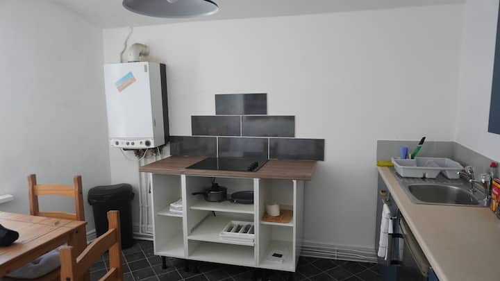 Two Bedroom Flat Only 400 Yards From Lfc Stadium - Liverpool