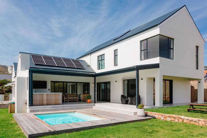 Petit Azure Manor gallery image 3