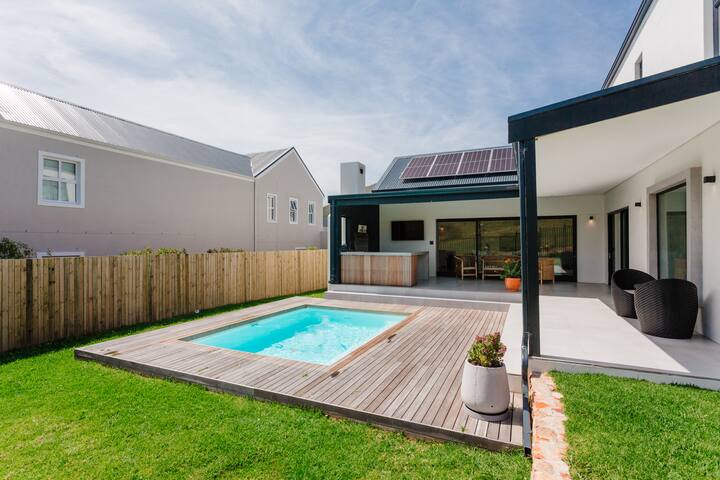 Petit Azure Manor gallery image 2