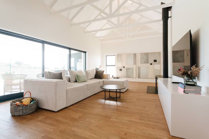 Petit Azure Manor gallery image 4