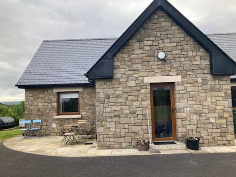 2 Bed luxury cottage Sligo