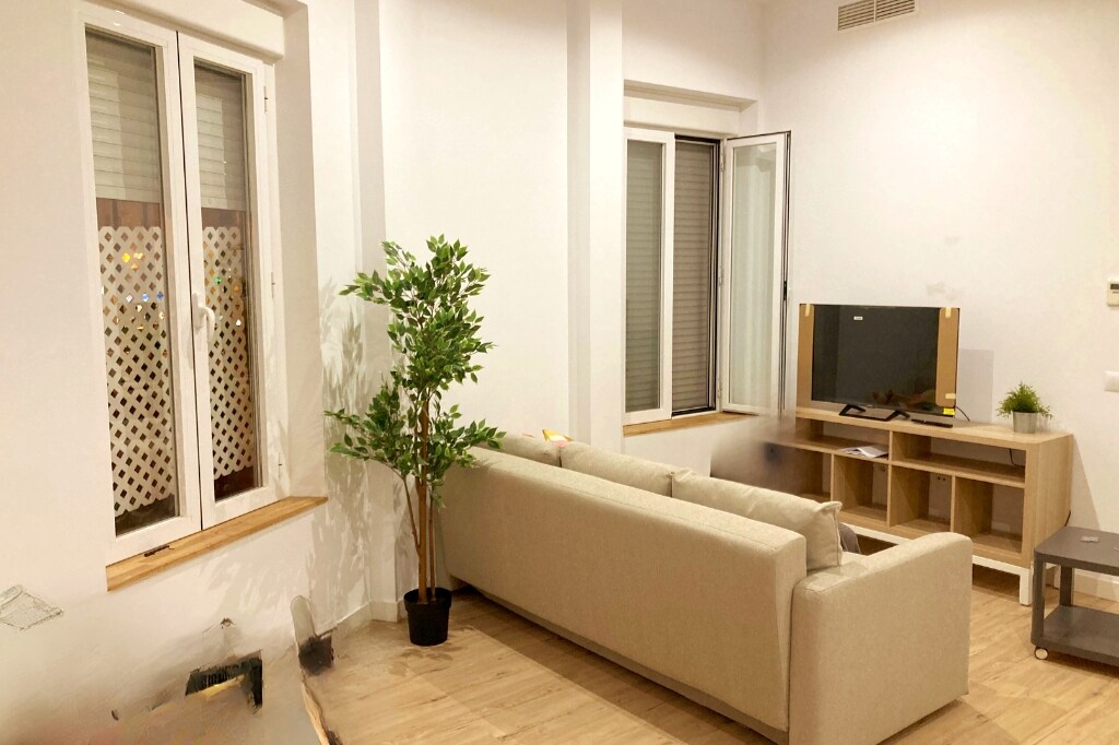 Top performing Airbnb: El Patio de Olletas in Olletas