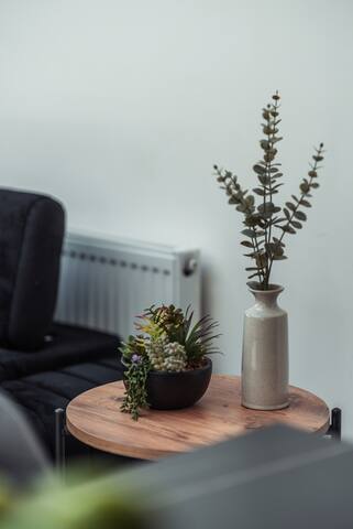 Luxury 6 Bed Home Manchester gallery image 4