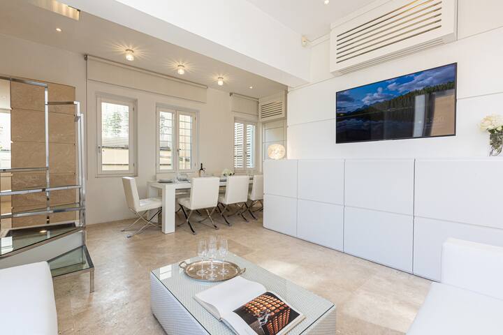 Amazing 3 Levels Penthouse Piazza Venezia gallery image 5