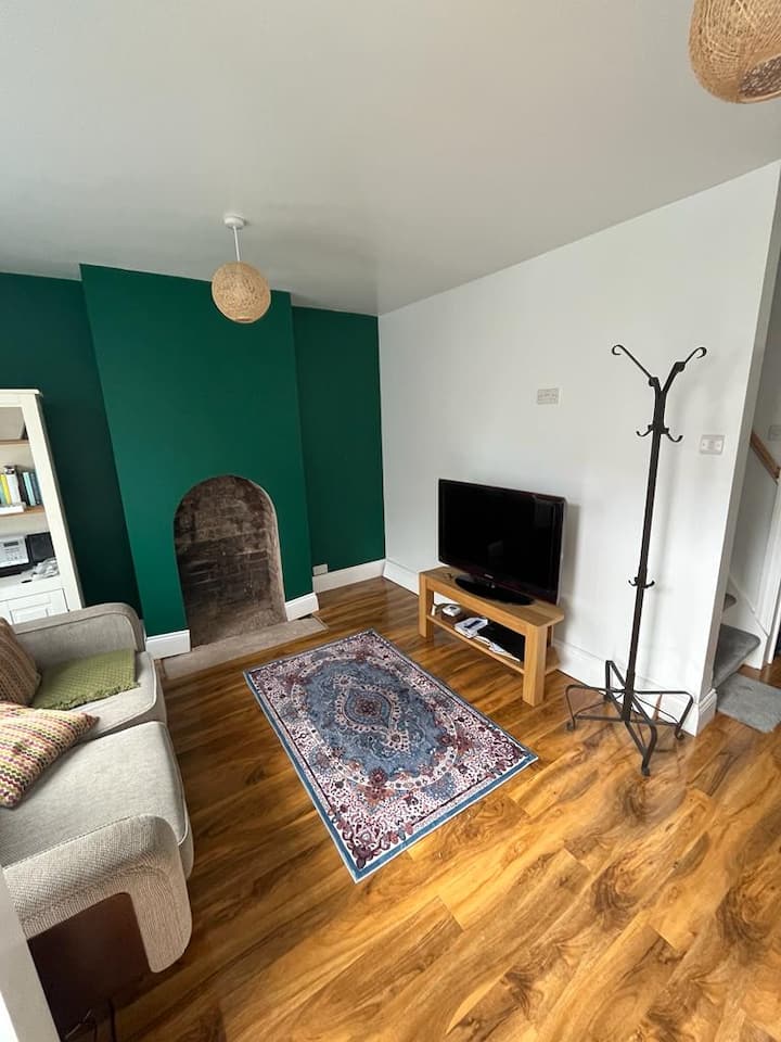 1 Bedroom Character House - Hereford