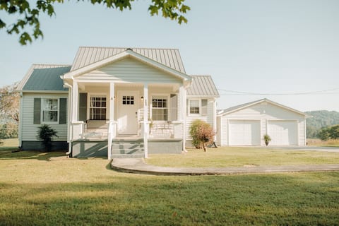 Farmhouse in Livingston
