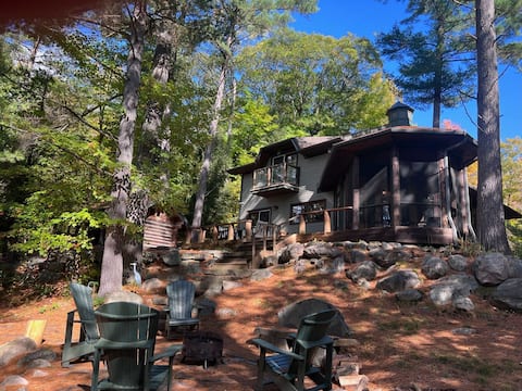Successful Airbnb property: Lake Joe: Family Cottage + Cabin in Muskoka Lakes