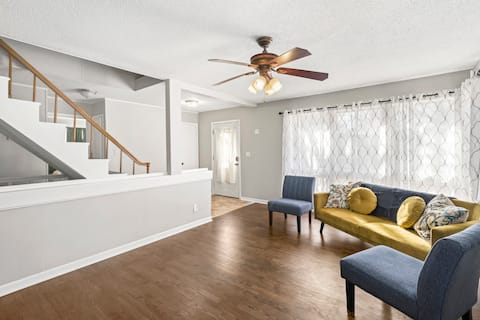Spacious Family Home in Baldwin