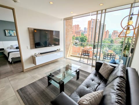Top Airbnb: Awesome apartment *A/C* rooftop pool best location in El Poblado