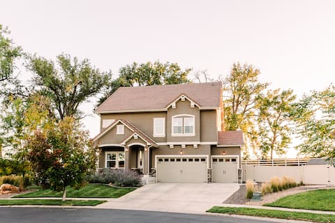 Luxury 6BR w/ Theater & Hot Tub | Sleeps 16+