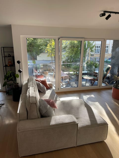 Popular Airbnb listing: Center Elegant Modern Apartment in Stuttgart
