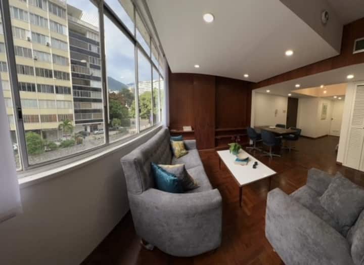 Flat In Altamira - Caracas