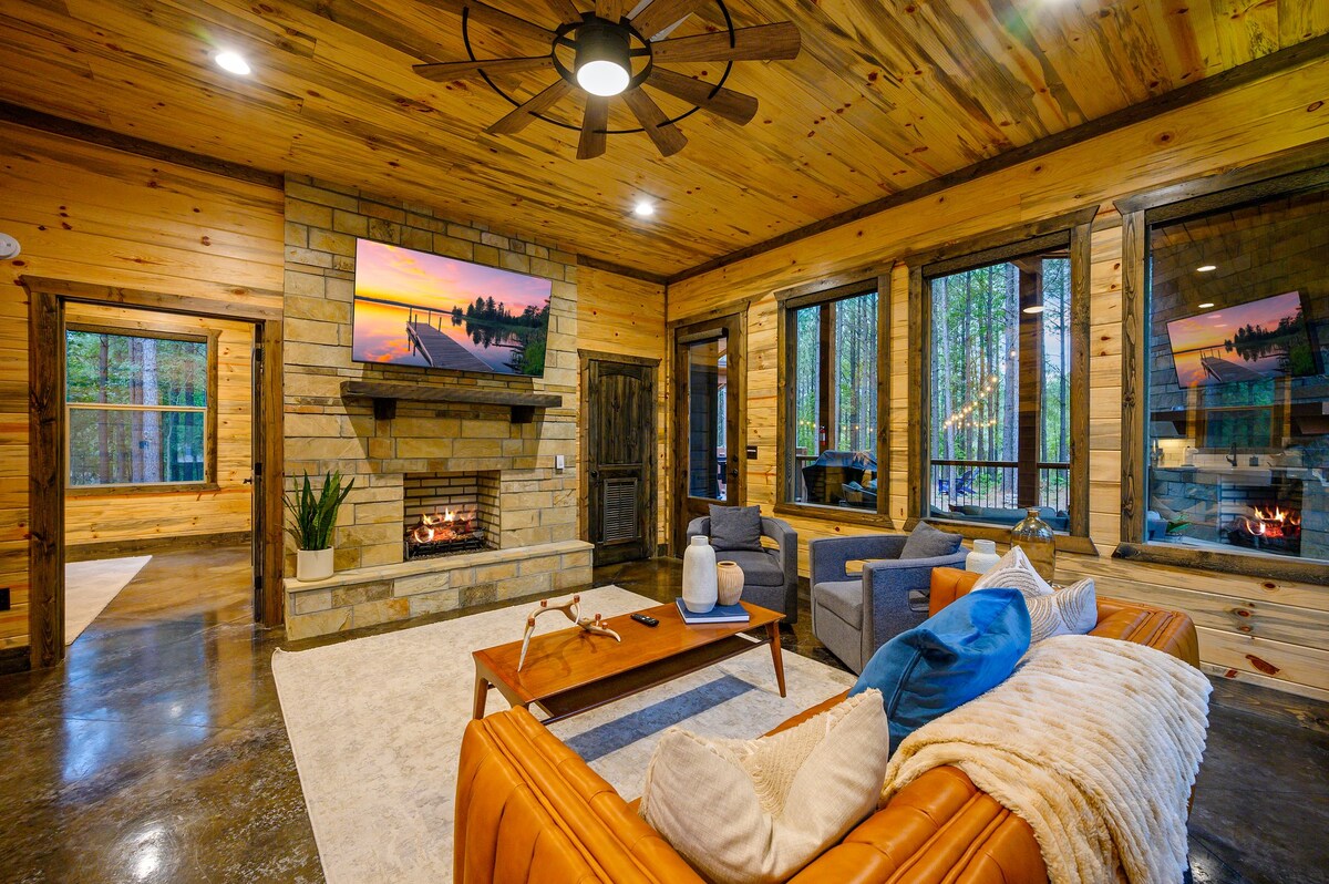 Unplugged Cabin photo 3