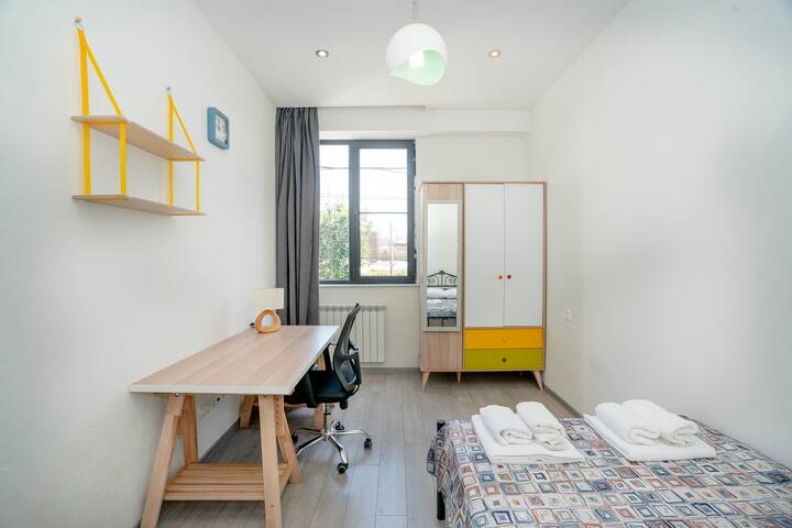 საძინებელი 2