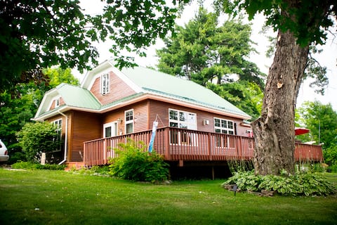 Gichi Gami House Bayfield