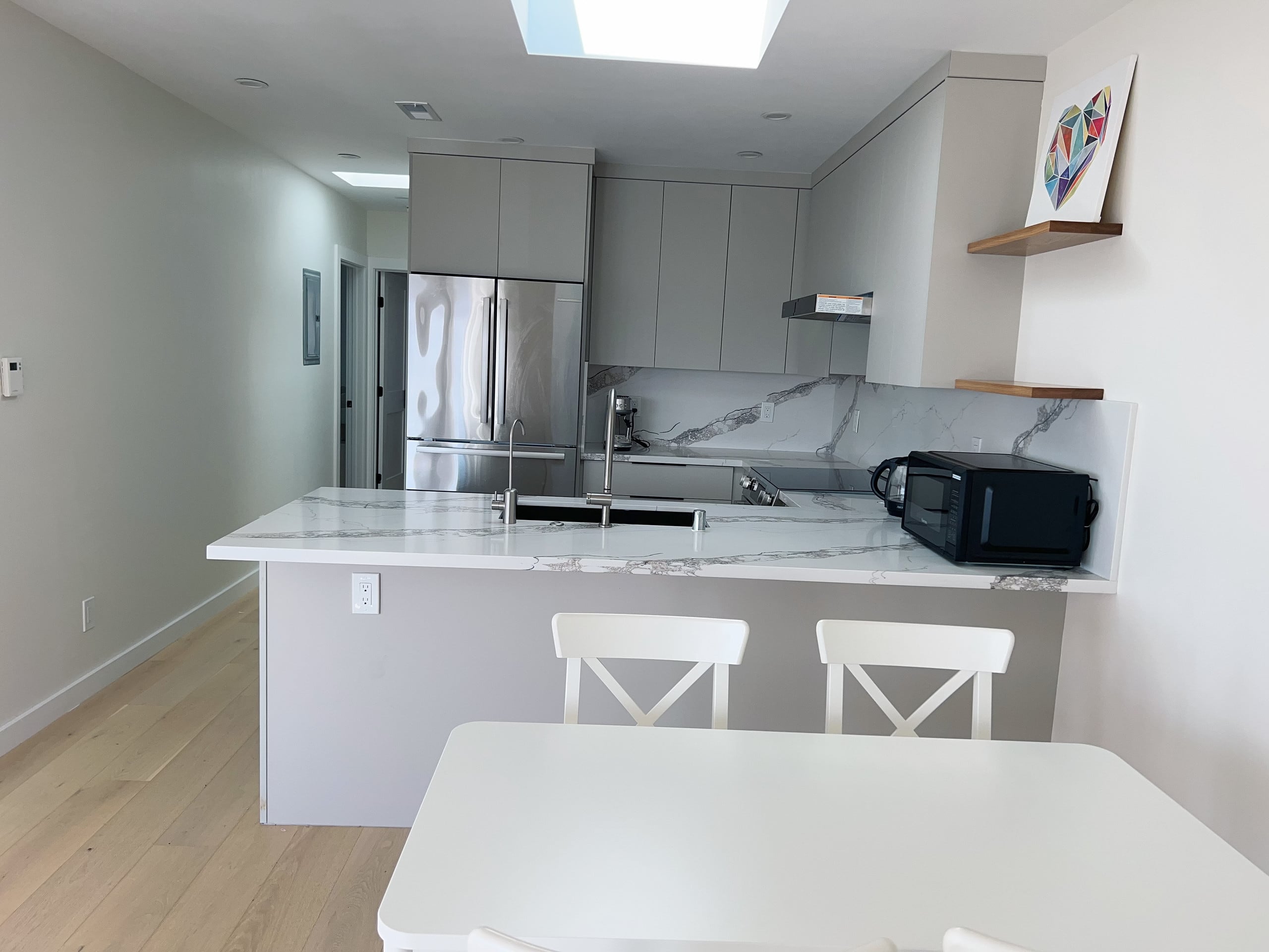 Home in San Francisco · ★4.96 · 3 bedrooms · 4 beds · 2 baths - Image 6