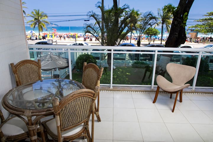 Lanai – Apart. Frontal AC